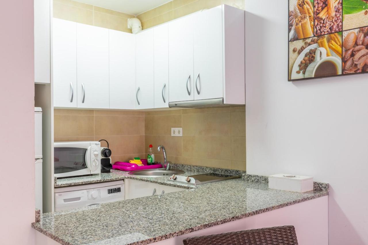 Benidorm Apartment Bagian luar foto